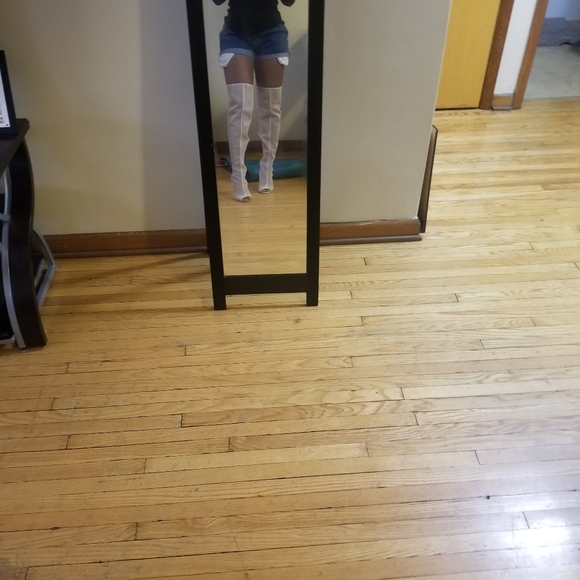 Thigh high boot - Picture 1 of 1